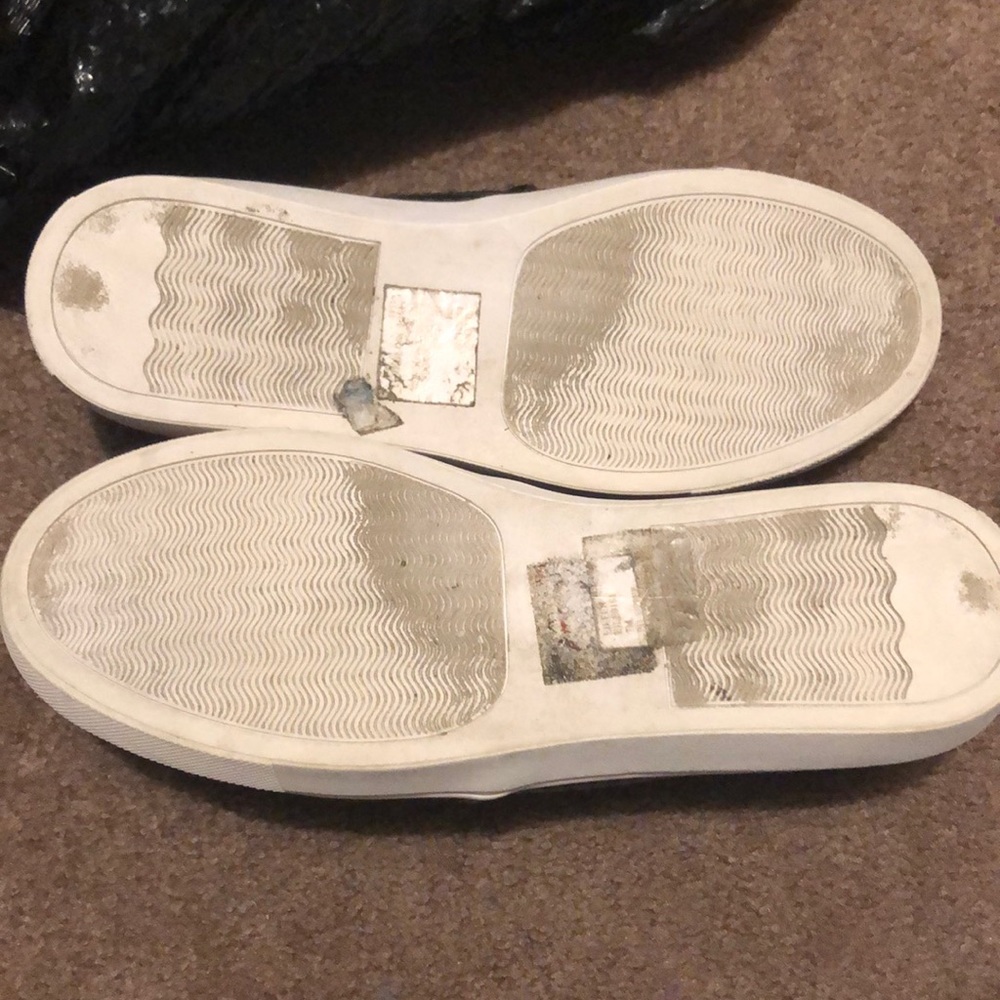 Slip on sneakers - Picture 2 of 2